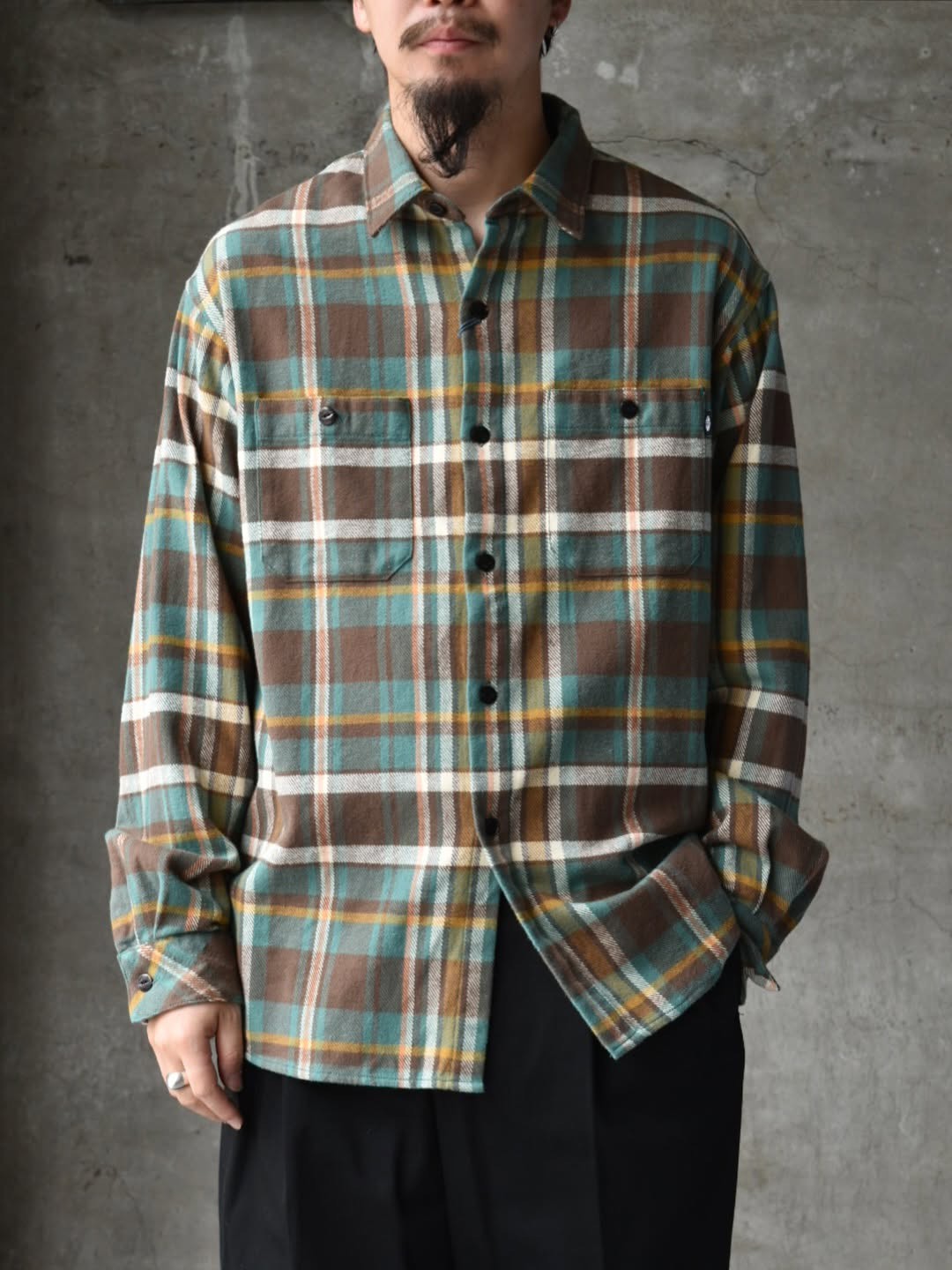 CHALLENGER / PLAID FLANNEL SHIRT (CLG-SH 025-010)