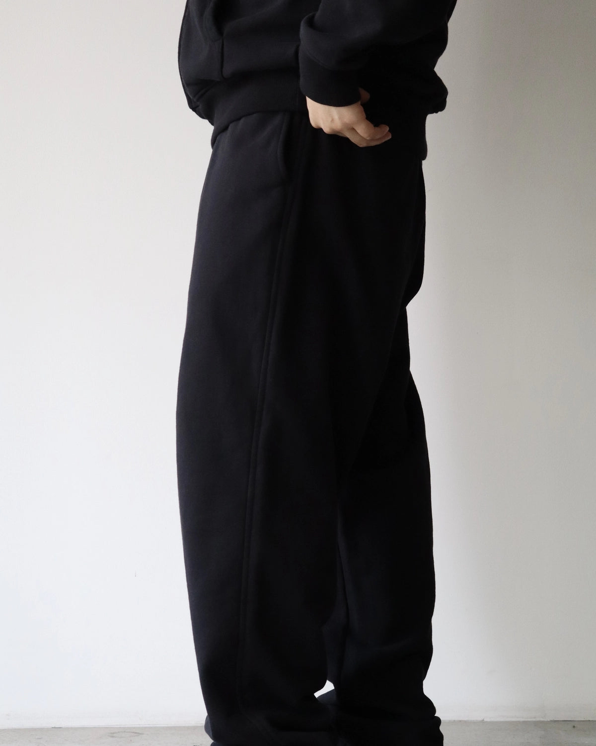 COMOLI / コットン裏毛パンツ (E03-05003)