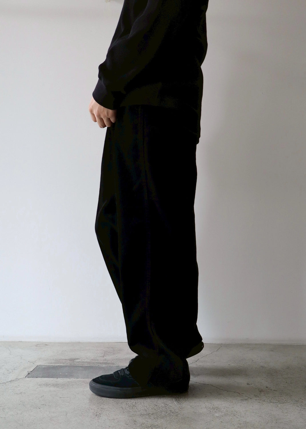 COMOLI / コーデュロイ ワークパンツ (C03-03016)