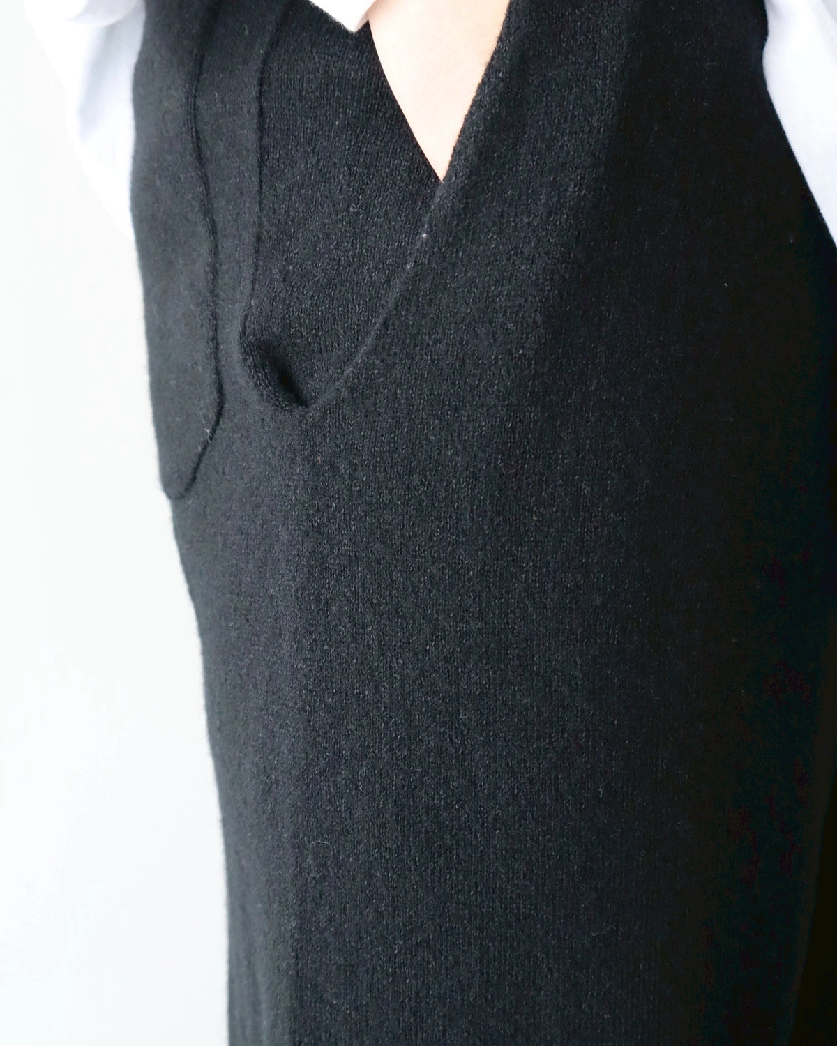 COMOLI / ウール和紙 ニットパンツ (B01-06005)