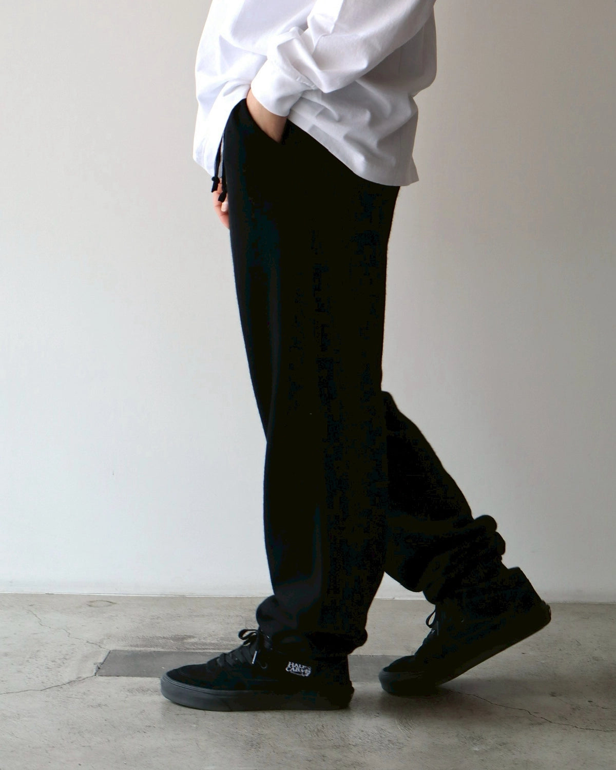 COMOLI / ウール和紙 ニットパンツ (B01-06005)