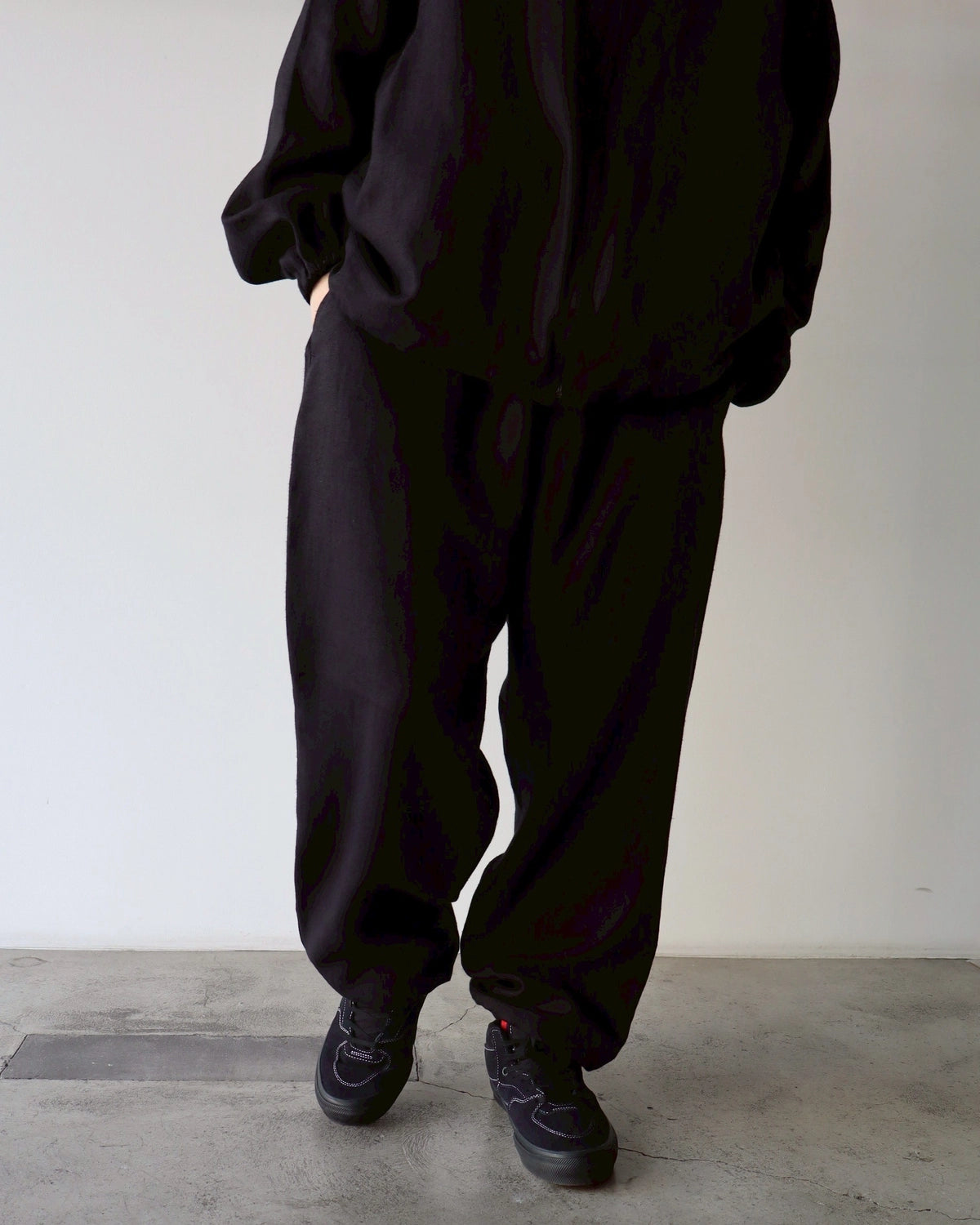 COMOLI / カナパ ドローストリング パンツ (B01-03008)