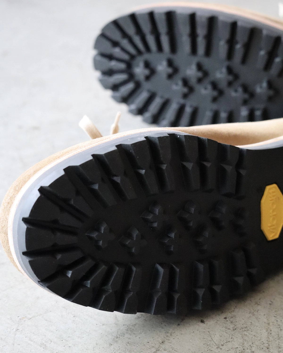 COMOLI / FOOTWORKS別注 チロリアンシューズ (D01-07005)