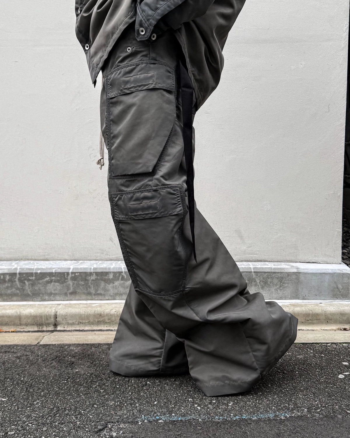Rick Owens DRKSHDW / DOUBLE CARGO JUMBO BELAS (DU02F6398)