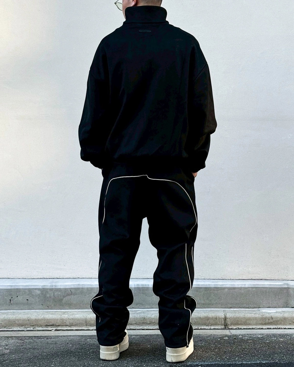 ESSENTIALS / SIGNATURE MODERN TRACK JACKET W/ PIPNG (192SP266941F)