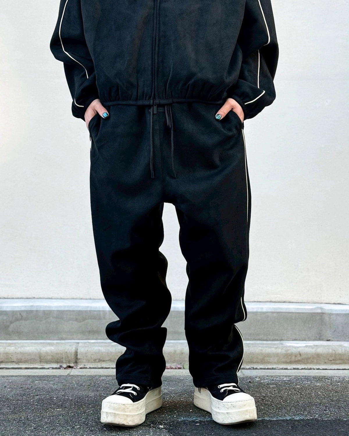 ESSENTIALS / SIGNATURE RELAXED PANT W/PIPNG (130SP262121F)