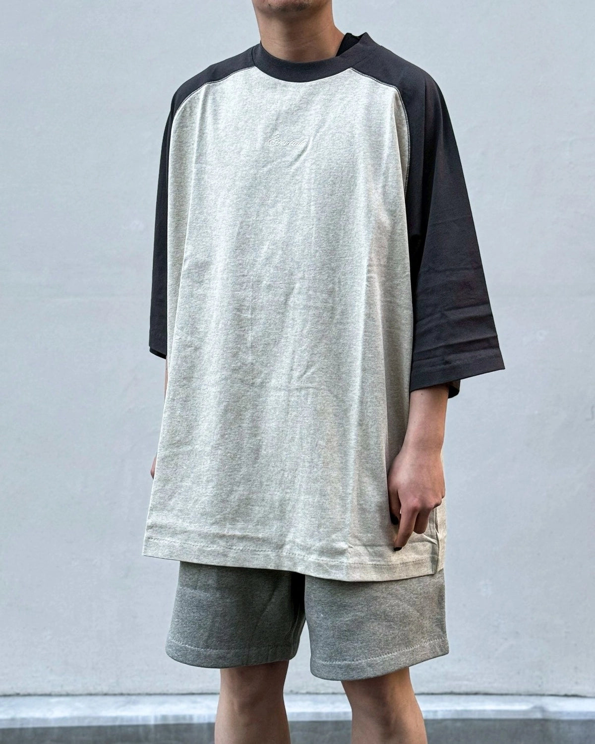 ESSENTIALS / SIGNATURE BASEBALL TEE (125SP264061F)