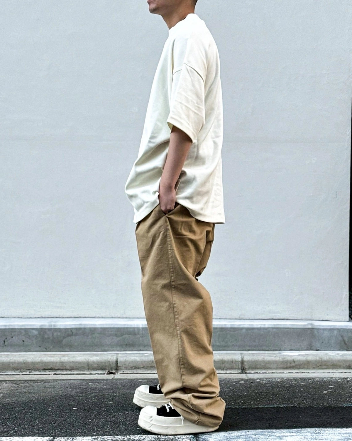 ESSENTIALS / SIGNATURE 90'S SHORT SLEEVE TEE (125SP264411F)