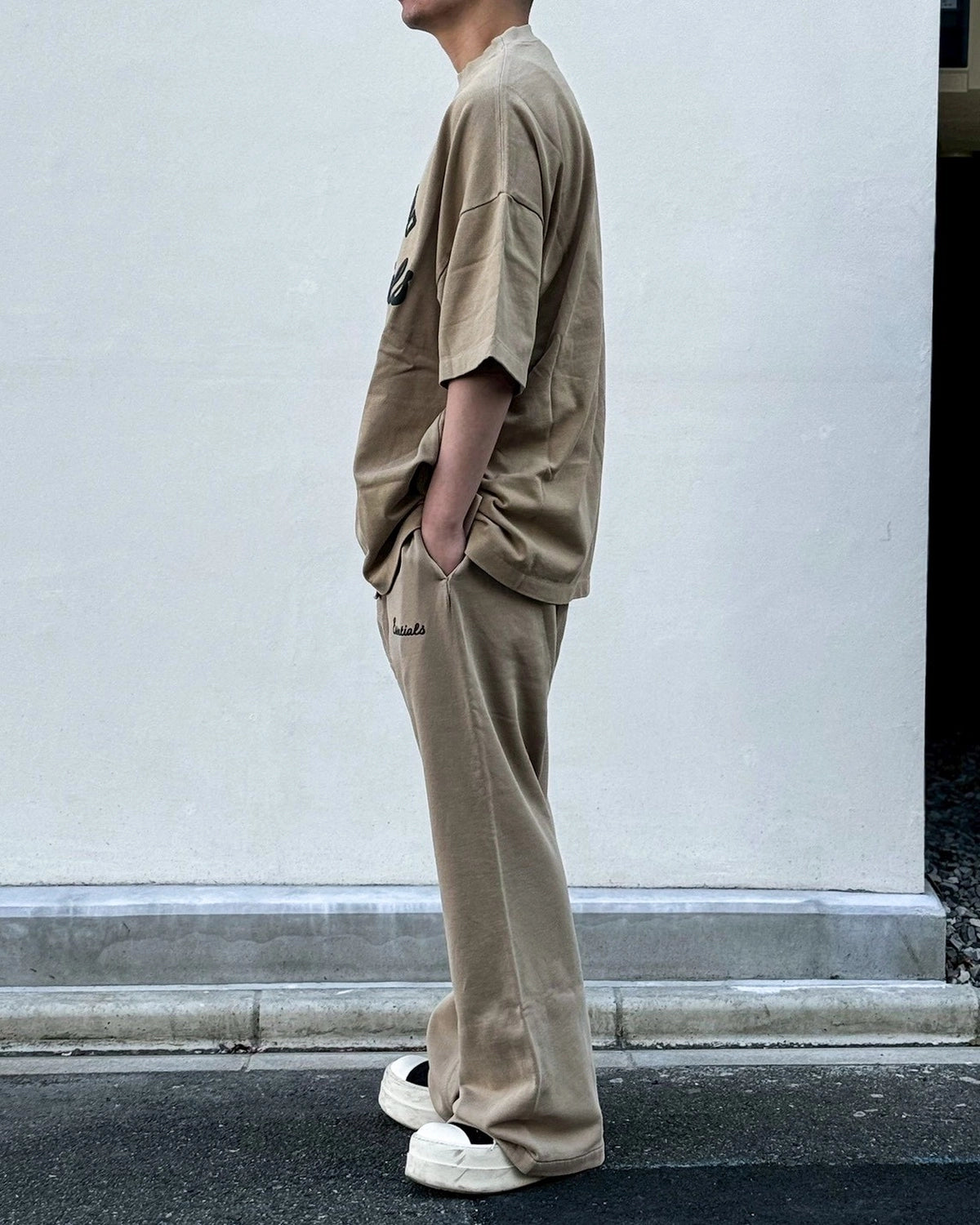 ESSENTIALS / TRAINING CLASSIC FIT FLARE SWEAT PANT (130SP268651F)