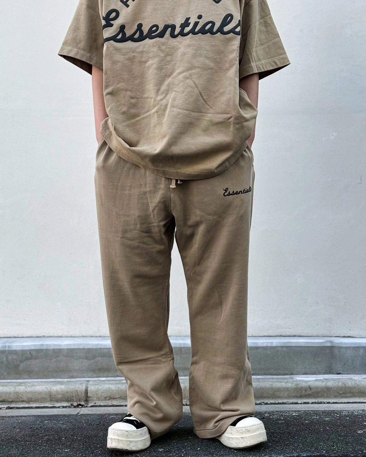 ESSENTIALS / TRAINING CLASSIC FIT FLARE SWEAT PANT (130SP268651F)