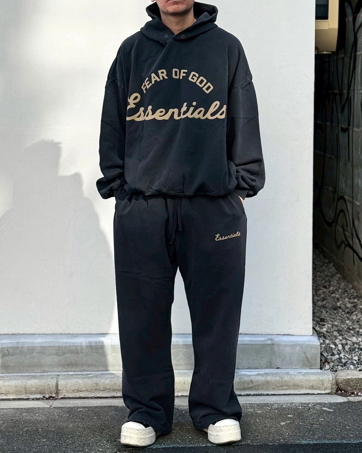 ESSENTIALS / TRAINING CLASSIC FIT FLARE SWEAT PANT (130SP268651F)