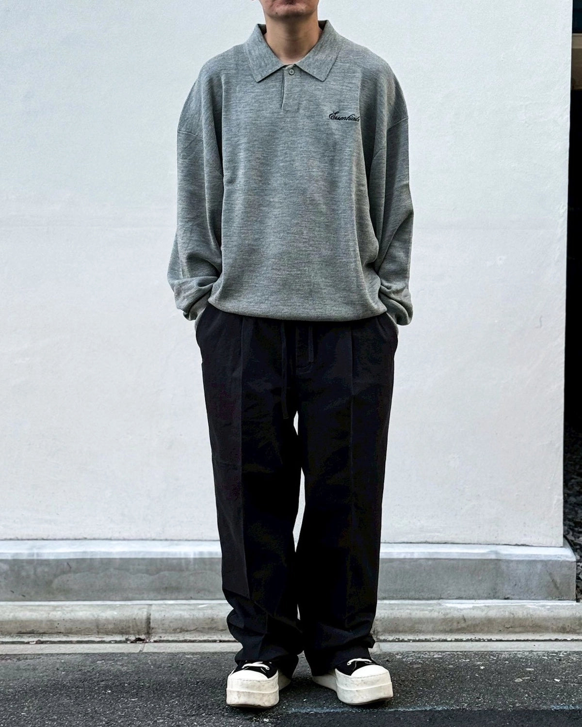 ESSENTIALS/HOODIE