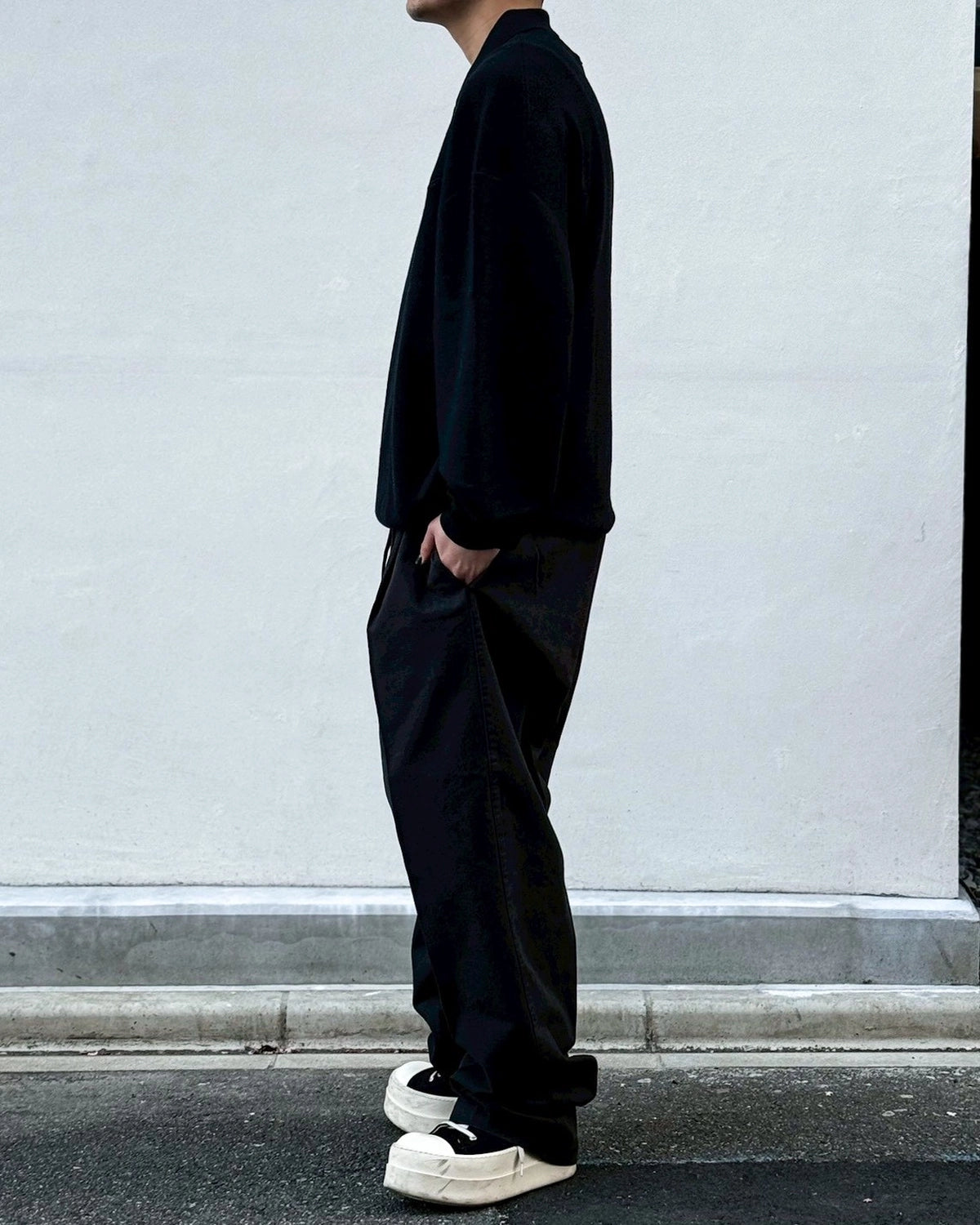 ESSENTIALS/HOODIE