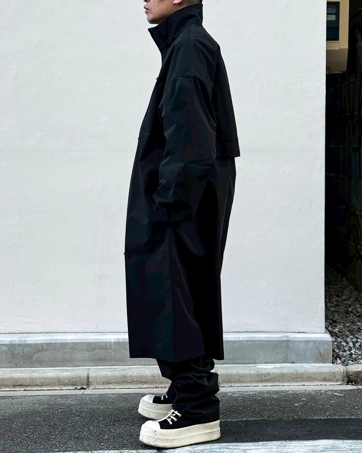 ESSENTIALS / ACTIVE TRACE FULL LENGTH TRENCH (202SP268051F)