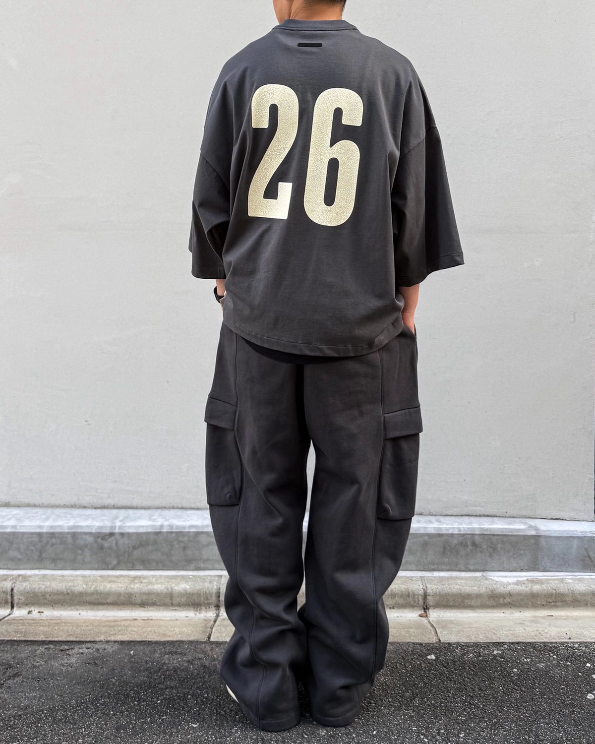 ESSENTIALS / Merch Tee Boxy Fit (RW00269-0032)