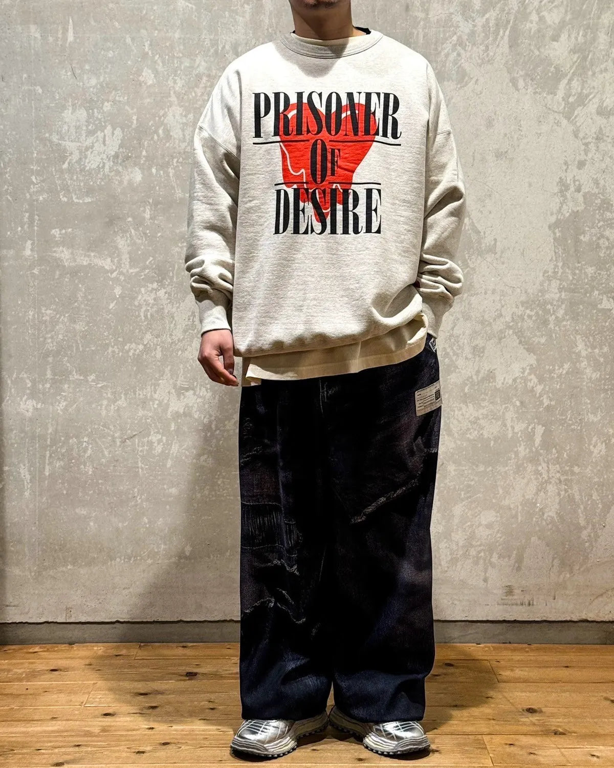 Emotionaly Unavailable /  EU PRISONER CREW SWEAT (EU-HR8-0000-014)