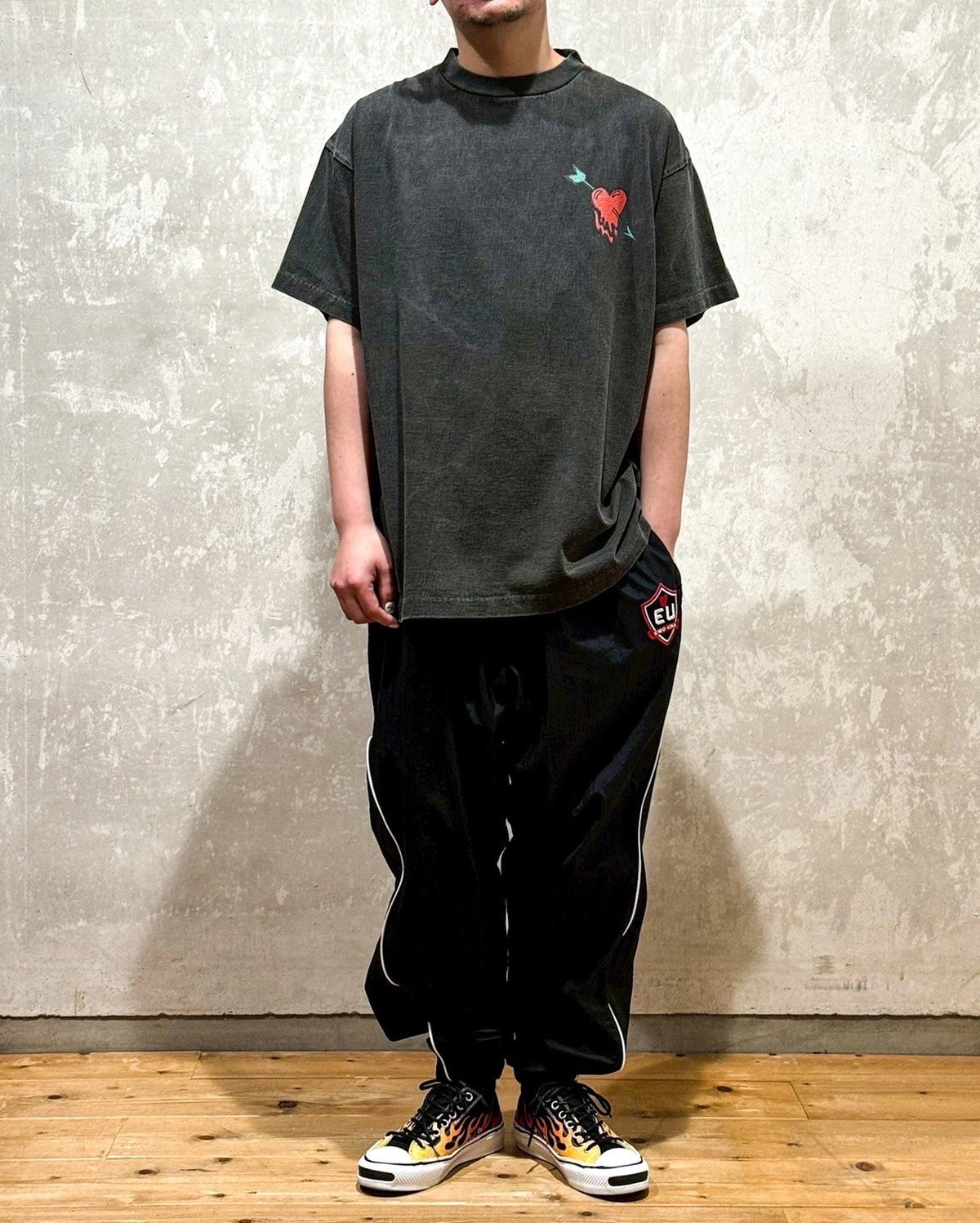 Emotionaly Unavailable  / EU SAVAGE SS TEE (EU-HR8-0000-050)