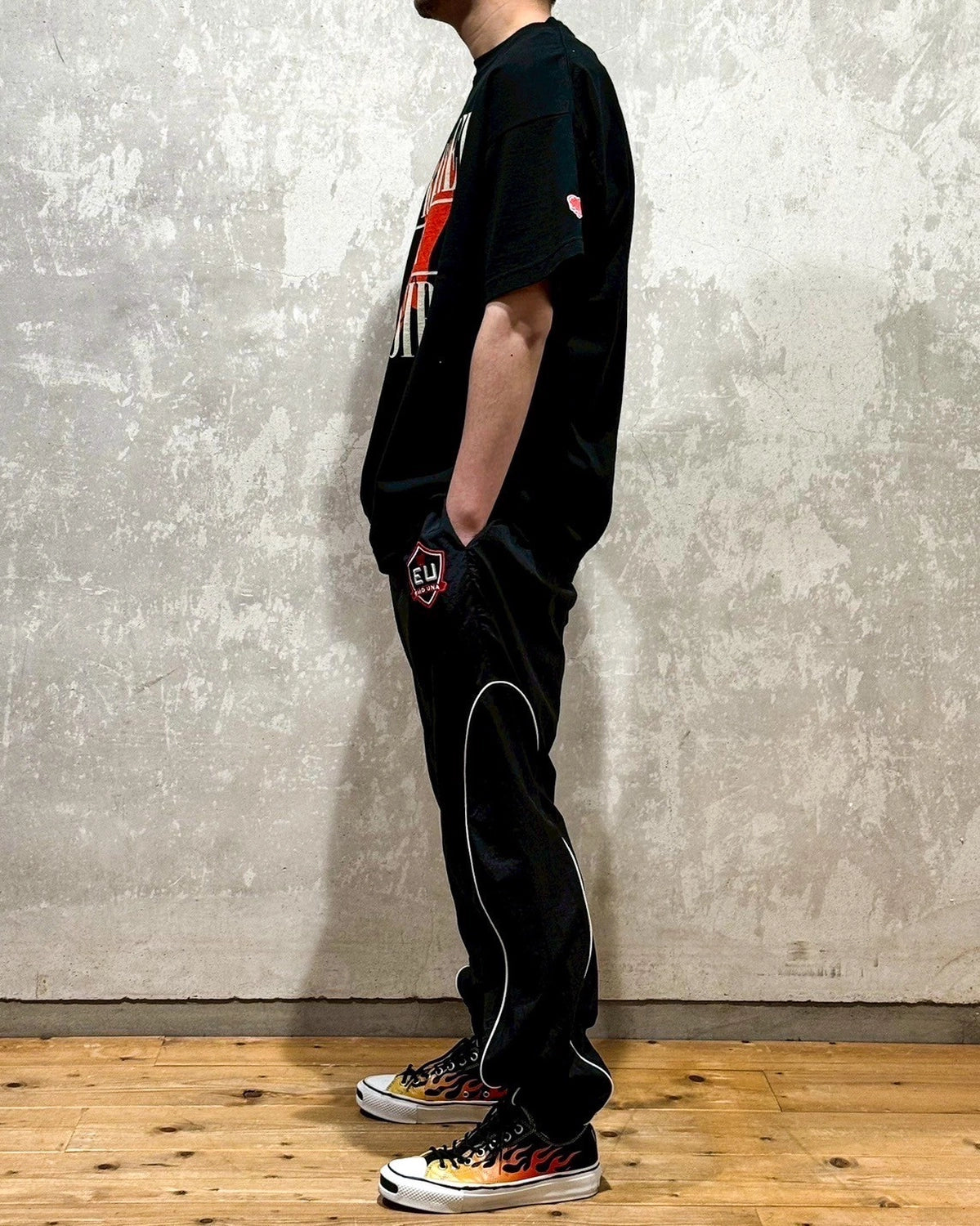 Emotionaly Unavailable  / EU PRISONER SS TEE (EU-HR8-0000-058)