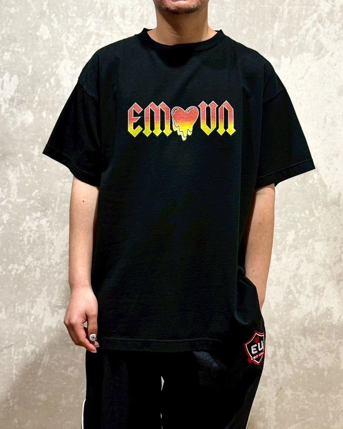 Emotionaly Unavailable  / EU GRADATION SS TEE (EU-HR8-0000-070)
