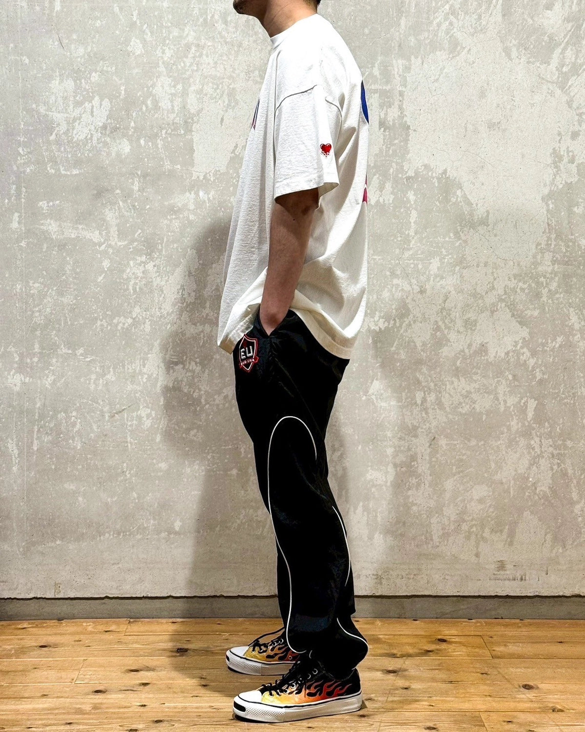 Emotionaly Unavailable  / EU GRADATION SS TEE (EU-HR8-0000-070)