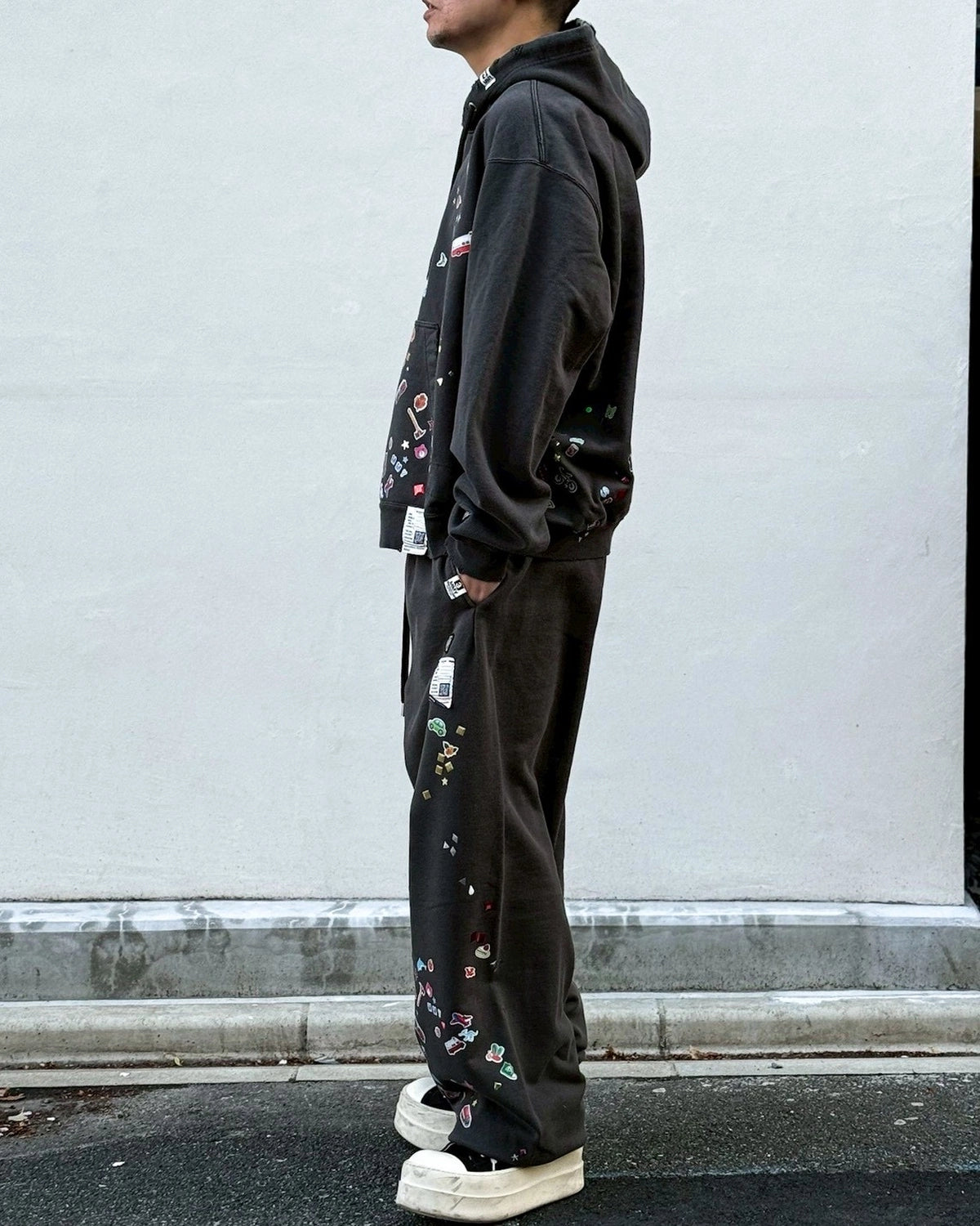 Maison MIHARA YASUHIRO / Kids Sticker Printed Hoodie (J16HD731)