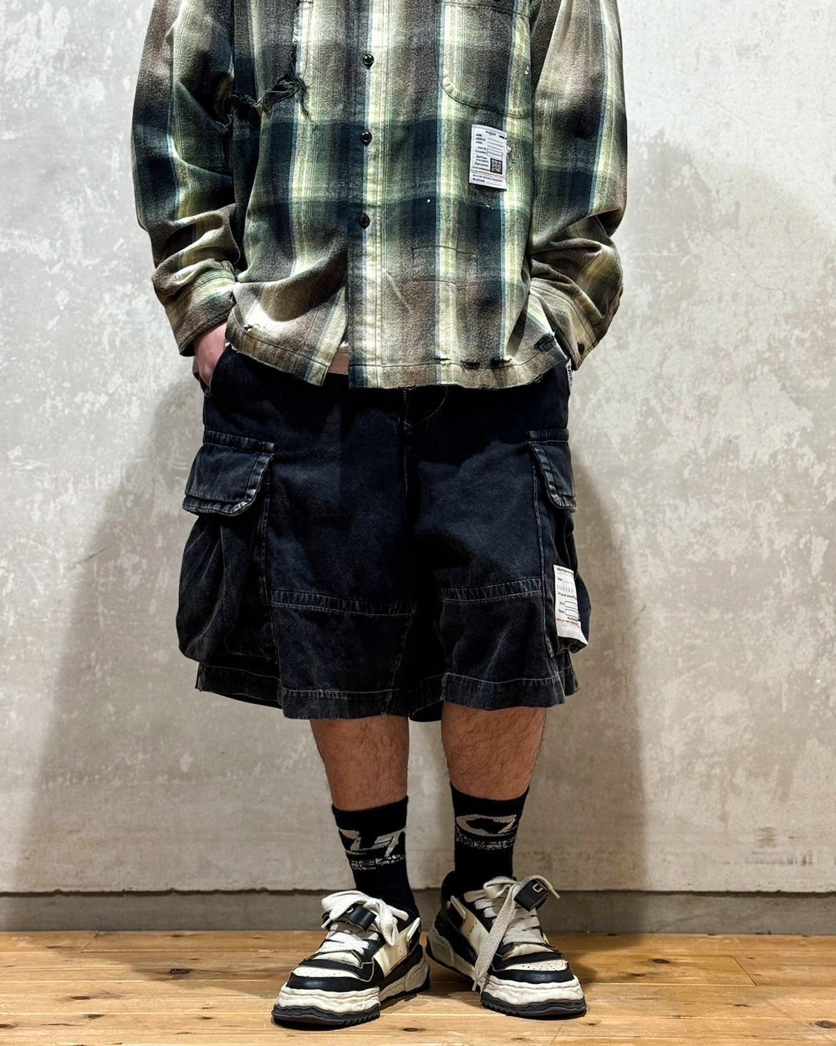 Maison MIHARA YASUHIRO / AMATEUR SEWN SHORTS (A14PT054)