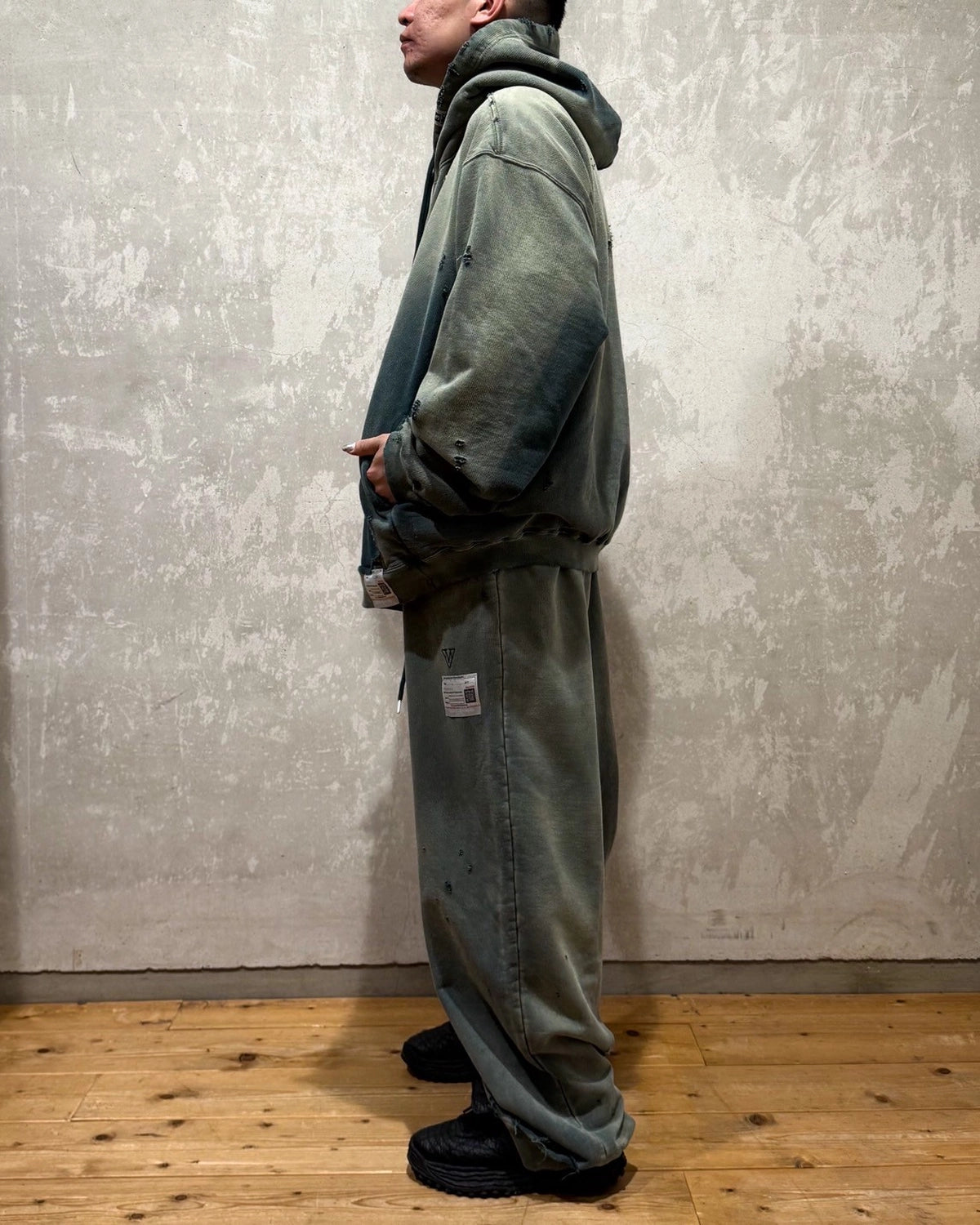 Maison MIHARA YASUHIRO / Sun Faded Like Sweat Pants (A15PT554)