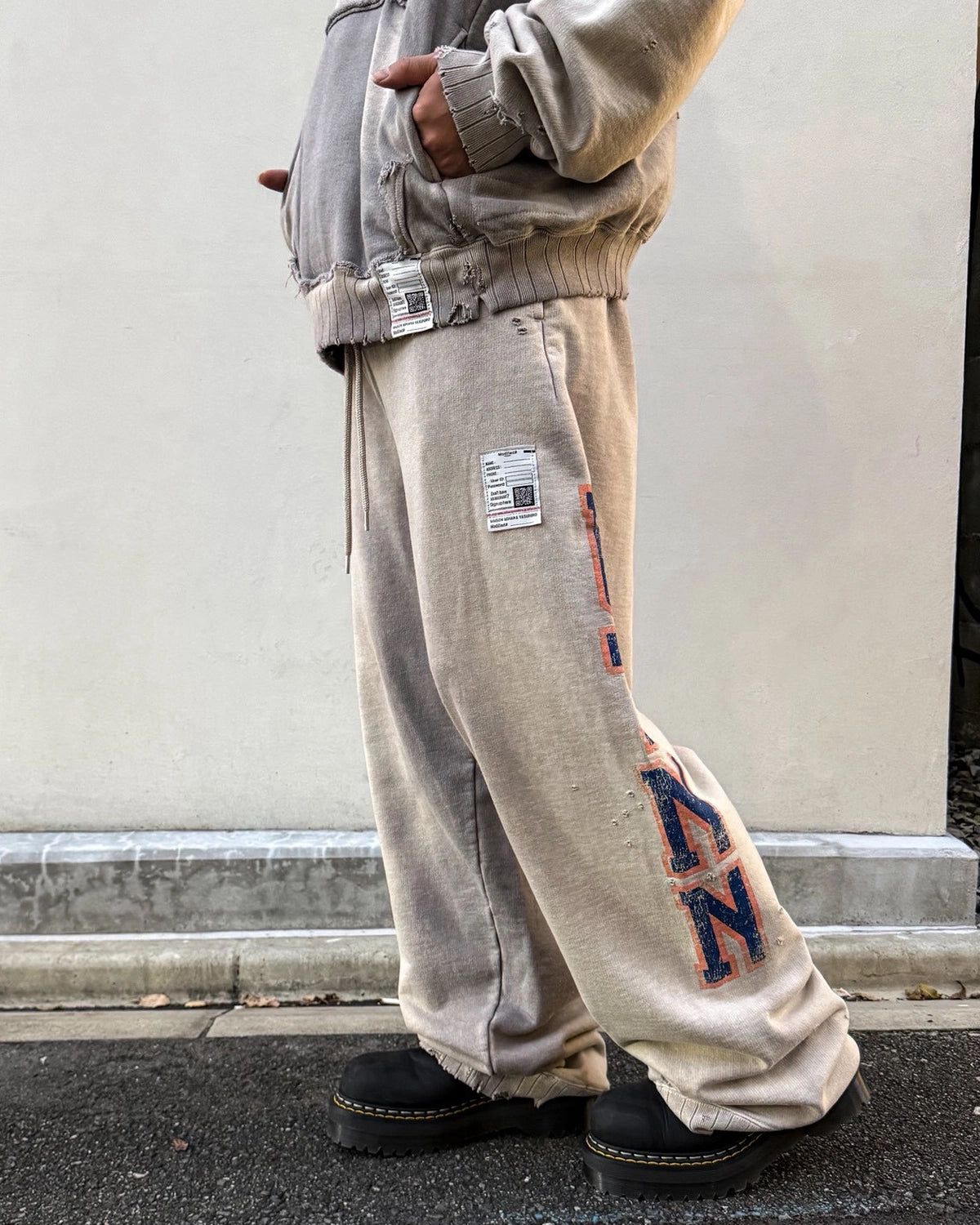 Maison MIHARA YASUHIRO / Sun Faded Like Sweat Pants (J17PT724)