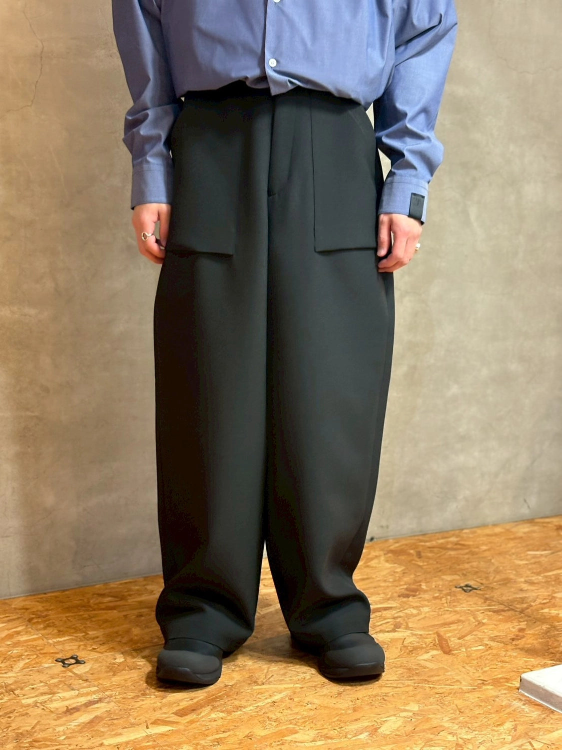 N.HOOLYWOOD COMPILE / PATCH POCKET WIDE TROUSERS (2261-PT23-008)