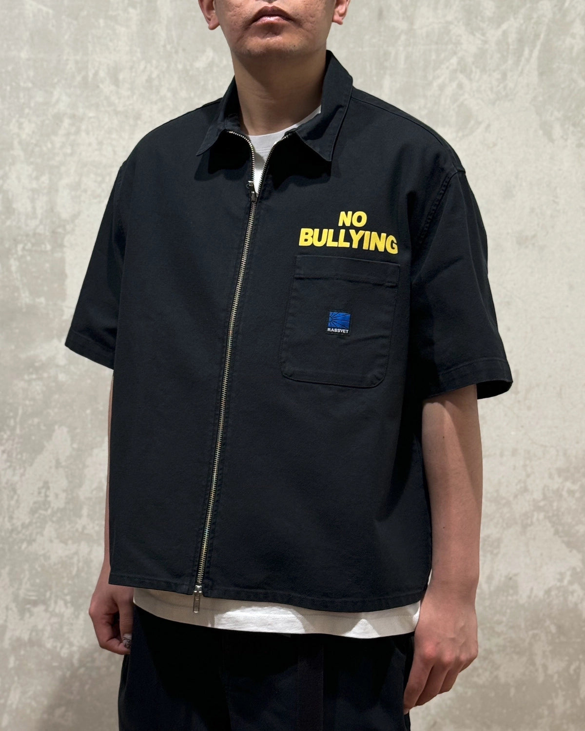 RASSVET / NO BULL YING SS ZIP SHIRT (PACC16B003)
