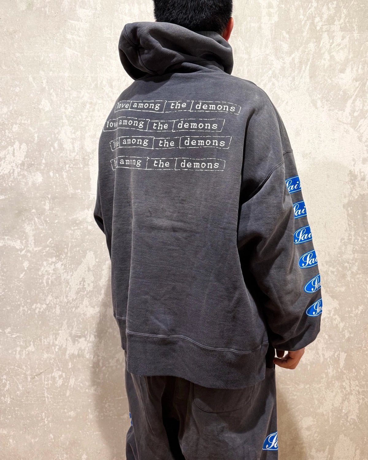 ©︎SAINT Mxxxxxx / HOODIE / LOVE AMONG (SM-HR1-0000-053)