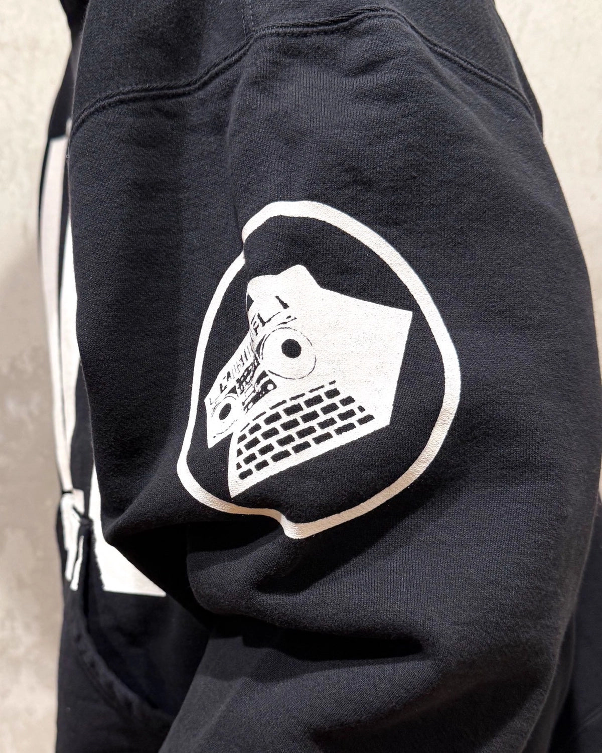 ©︎SAINT Mxxxxxx × The KLF / KLF_HOODIE / KLF (SM-HR1-0000-C06)
