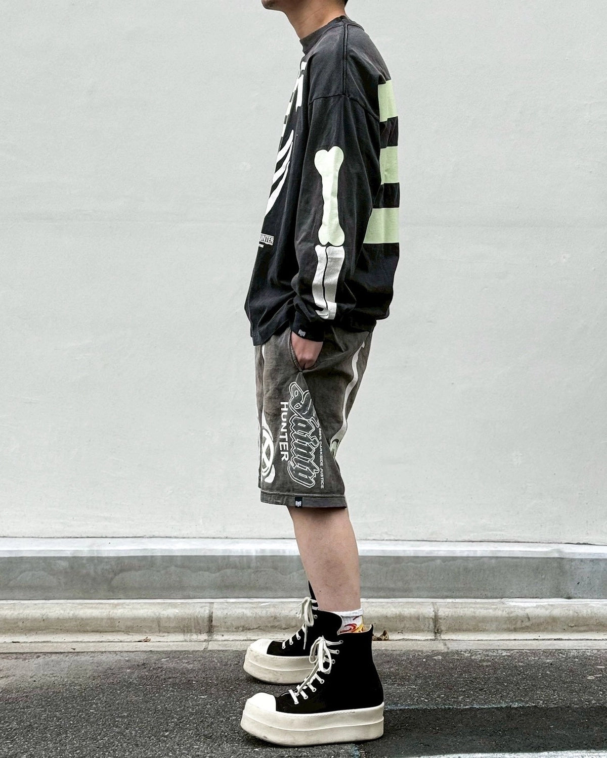 ©︎SAINT Mxxxxxx × BOUNTY HUNTER / BH_LS T-SHIRT / BONE (SM-MK8-0000-C30)