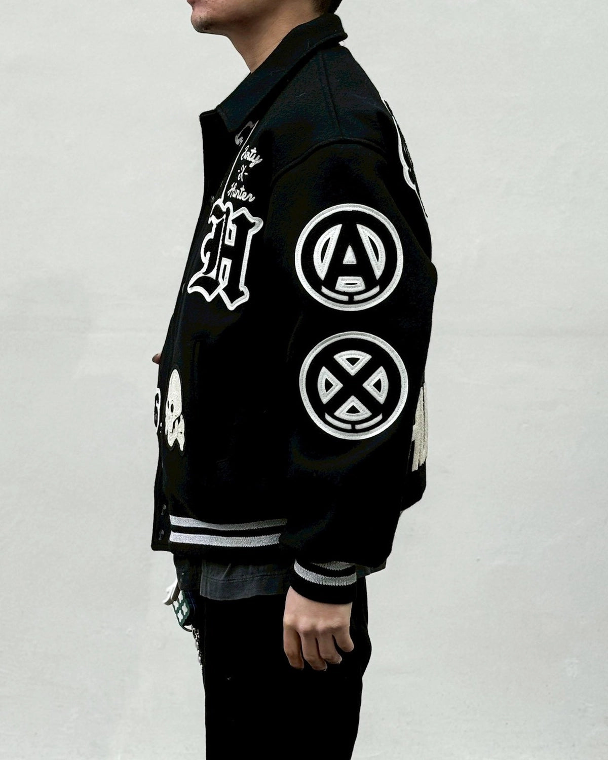 ©︎SAINT Mxxxxxx × BOUNTY HUNTER / BH_VARSITY JKT / SNTHUNTER (SM-MK8-0000-C34)