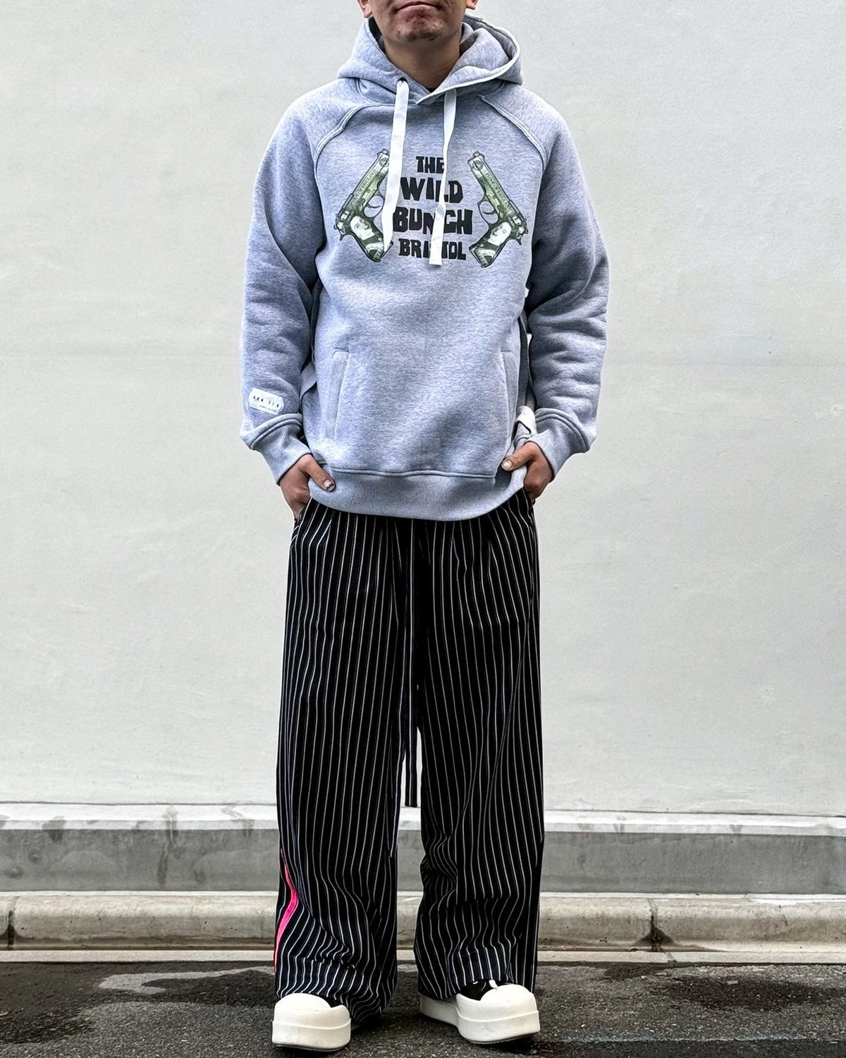 WILD BUNCH × AKA SIX × FRAGMENT / HOODIE -GUN (HGG01)