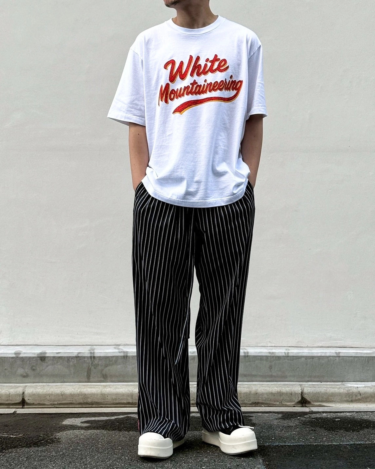 White Mountaineering / WM PAINT LOGO T-SHIRT (WM2671519)