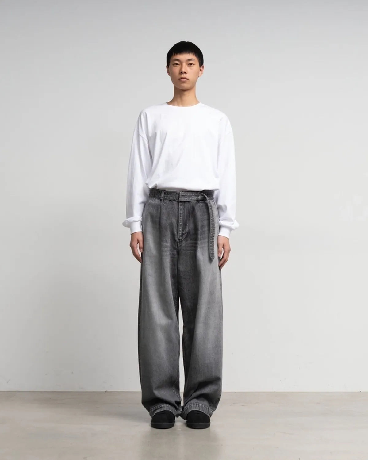 Graphpaper / Selvage Denim Belted Pants (GU253-40064LB)