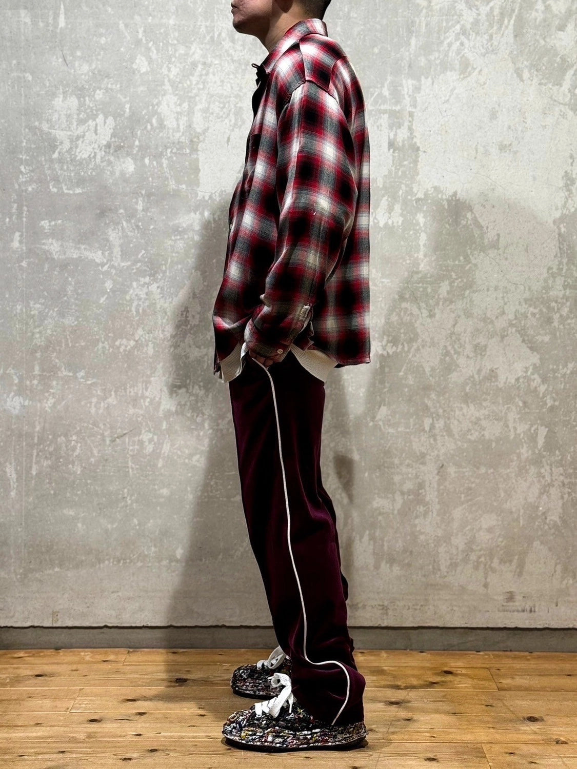 ©︎SAINT Mxxxxxx × LASTMAN / LM_TRACK PANTS -VELOUR (SM-HR8-0000-C36)