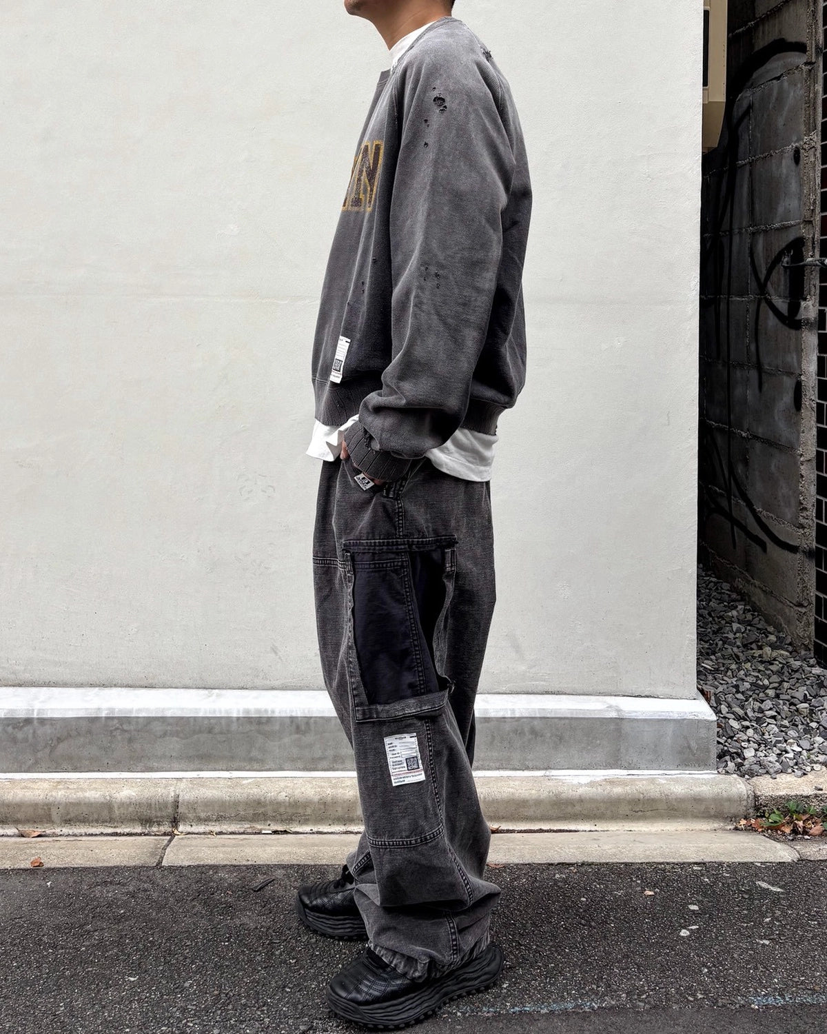 Maison MIHARA YASUHIRO / Sun Faded Like Sweatshirt (J17PO723)