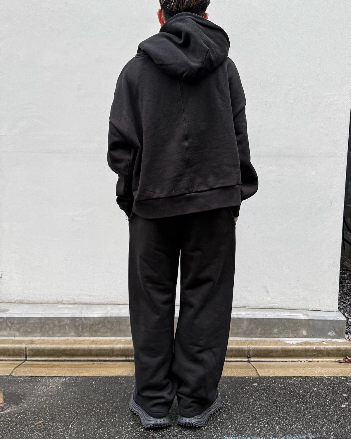 entire studios / STRAIGHT LEG SWEATPANT (ESFW26PA08012)
