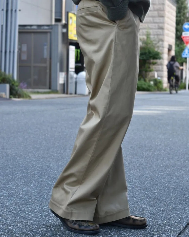 MARKAWARE / WIDE STRAIGHT CHINO (A24C15PT01C)