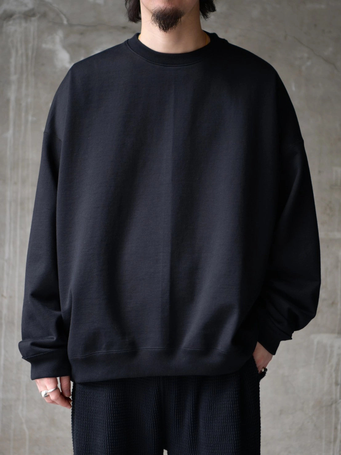MARKAWARE / HUGE SWEAT (A26A09CS01C)
