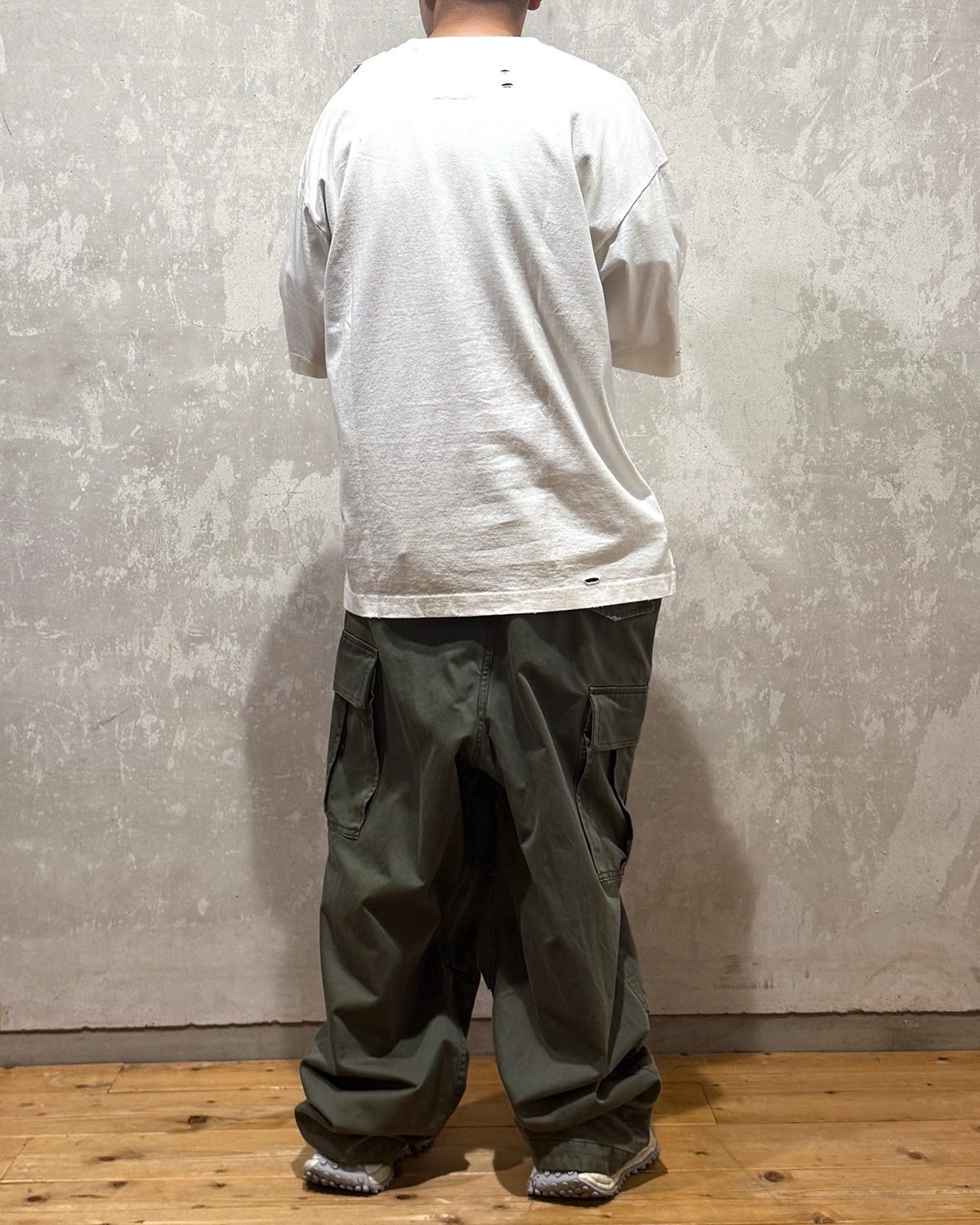 Maison MIHARA YASUHIRO / Cat Printed Embellished Distressed T-shirt (J15TS752)