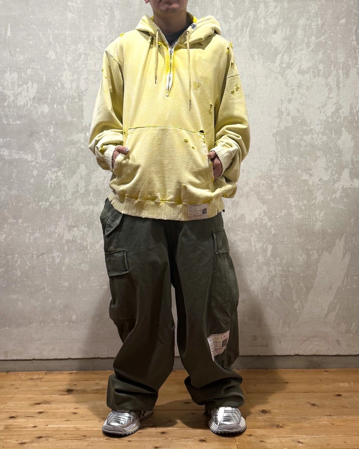 Maison MIHARA YASUHIRO / BLEACHED HALF ZIP HOODIE (A15HD565)
