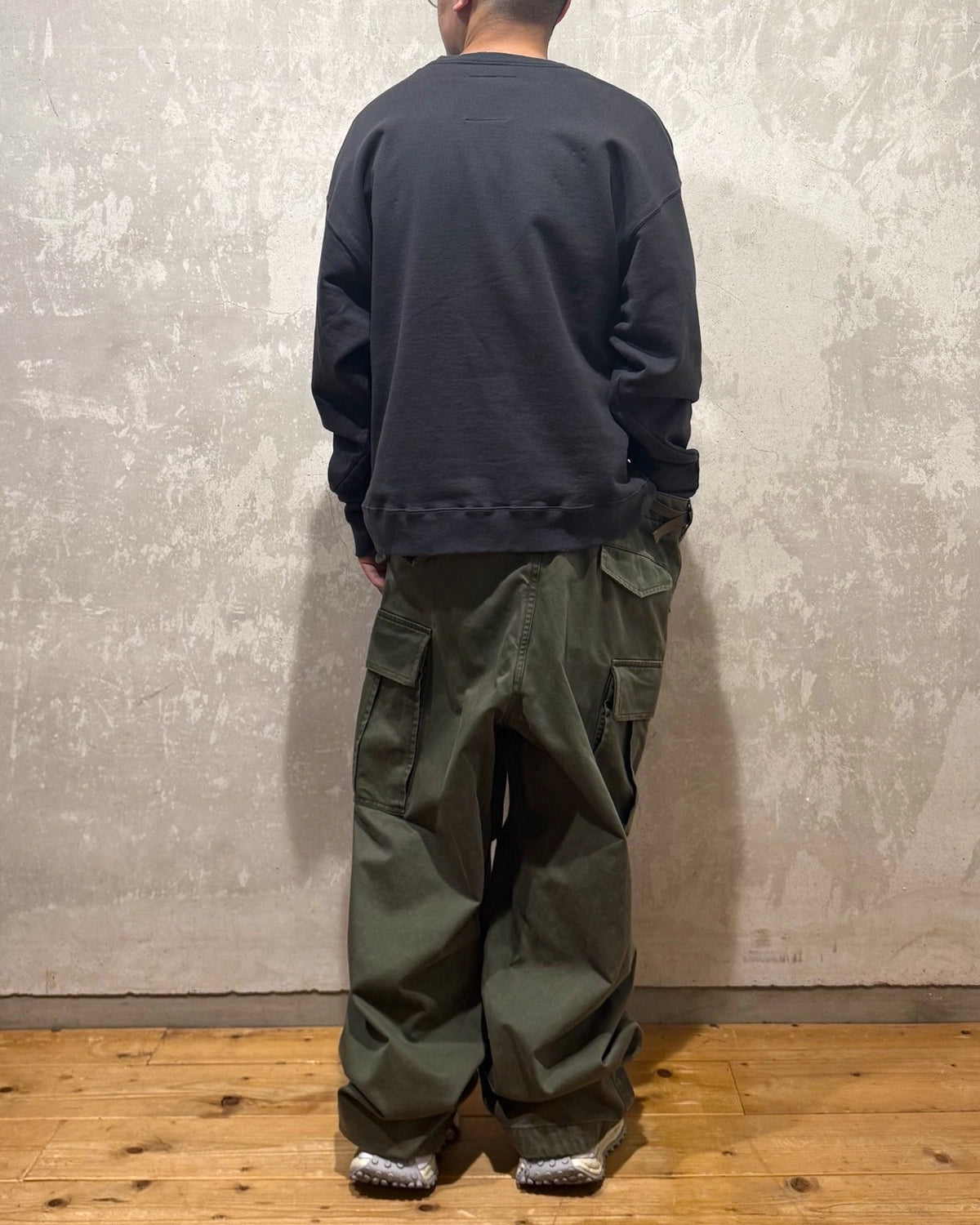 Maison MIHARA YASUHIRO / EMBELLISHDISTRESS PULLOVER (J15PO723)