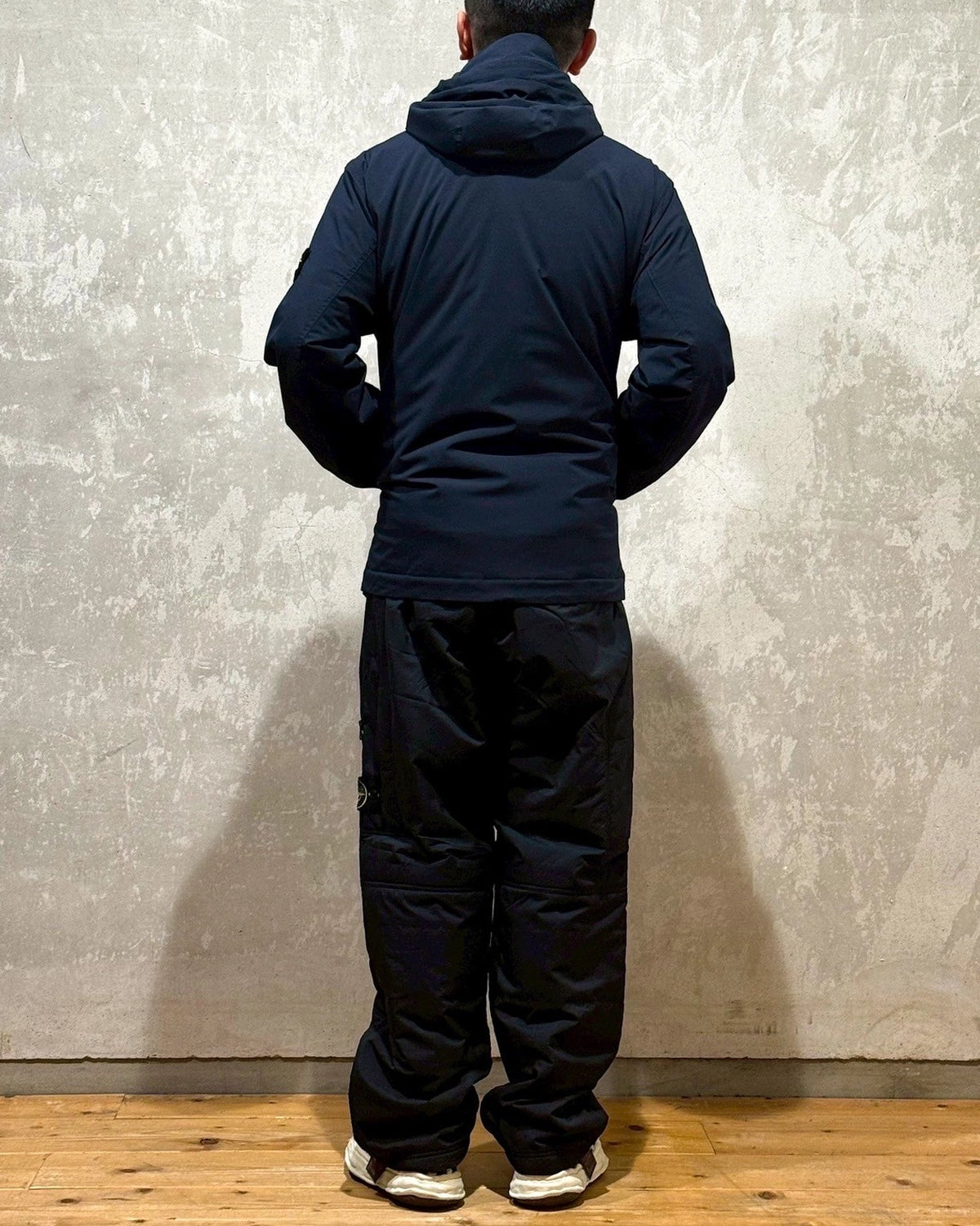 STONE ISLAND / SOFT SHELL-R_e.dye® TECHNOLOGY, RECYCLED POLYESTER, PRIMALOFT® INSULATION (K2S154100086)