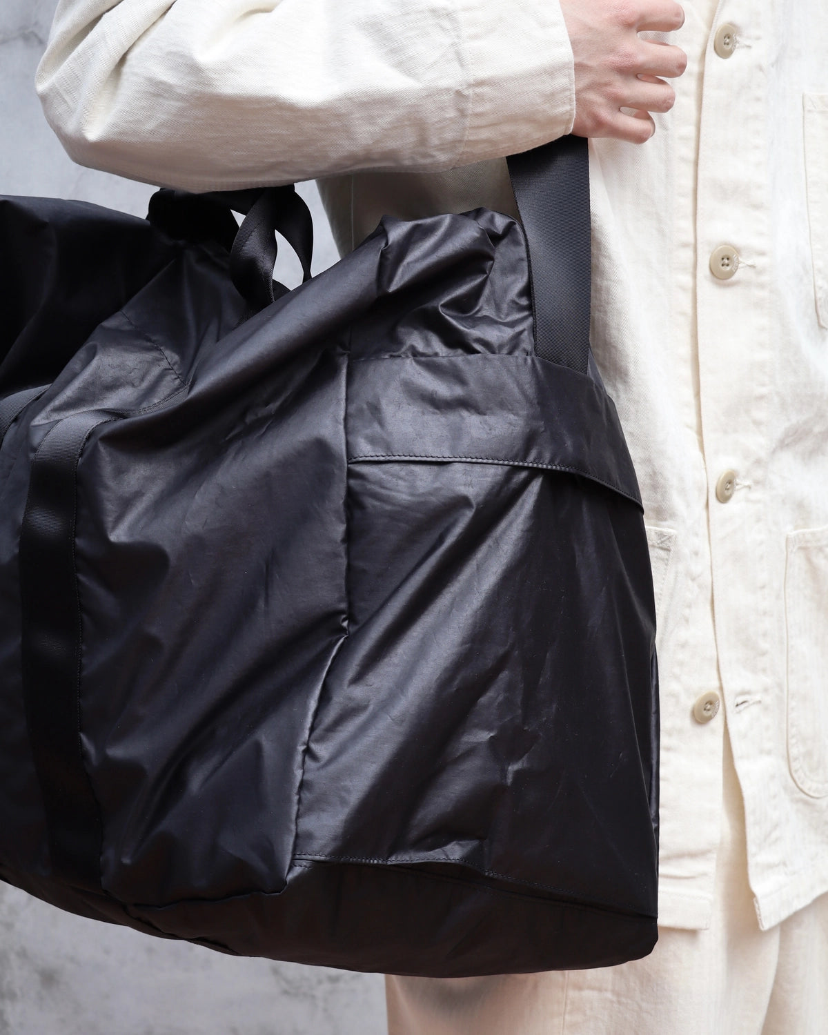 texnh / SQUARE DUFFLE (B15-00127-F)