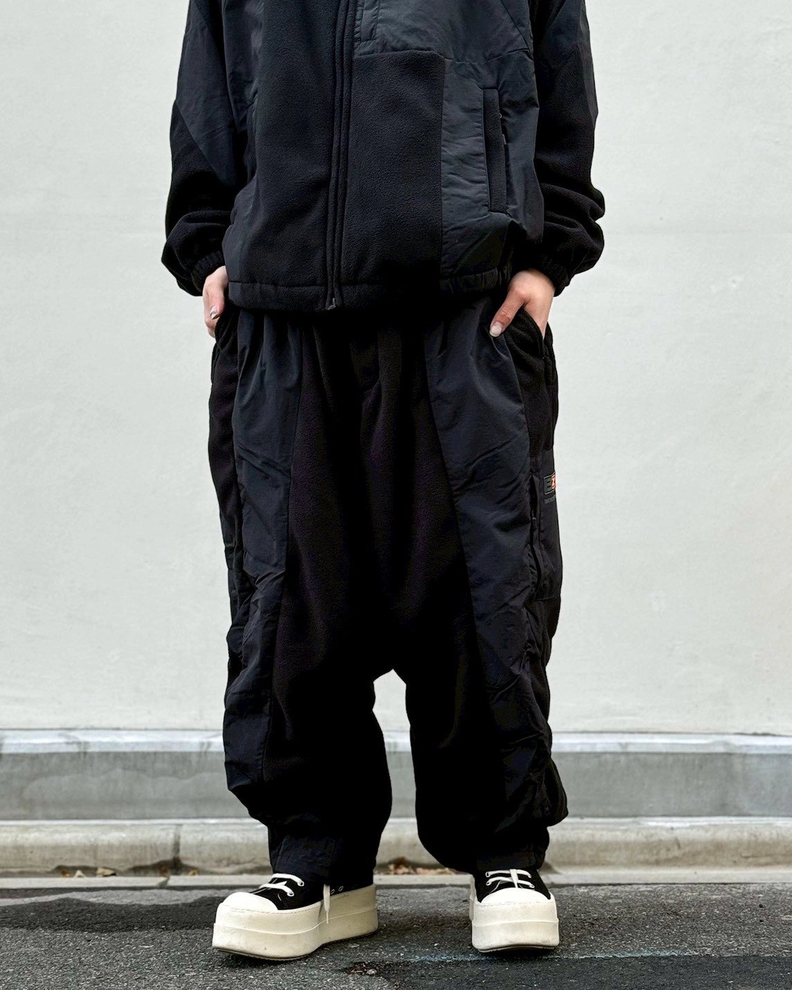 TIGHTBOOTH × 紅桜 / NYLON PANEL FLEECE BALLOON PANTS (20TH-B01)