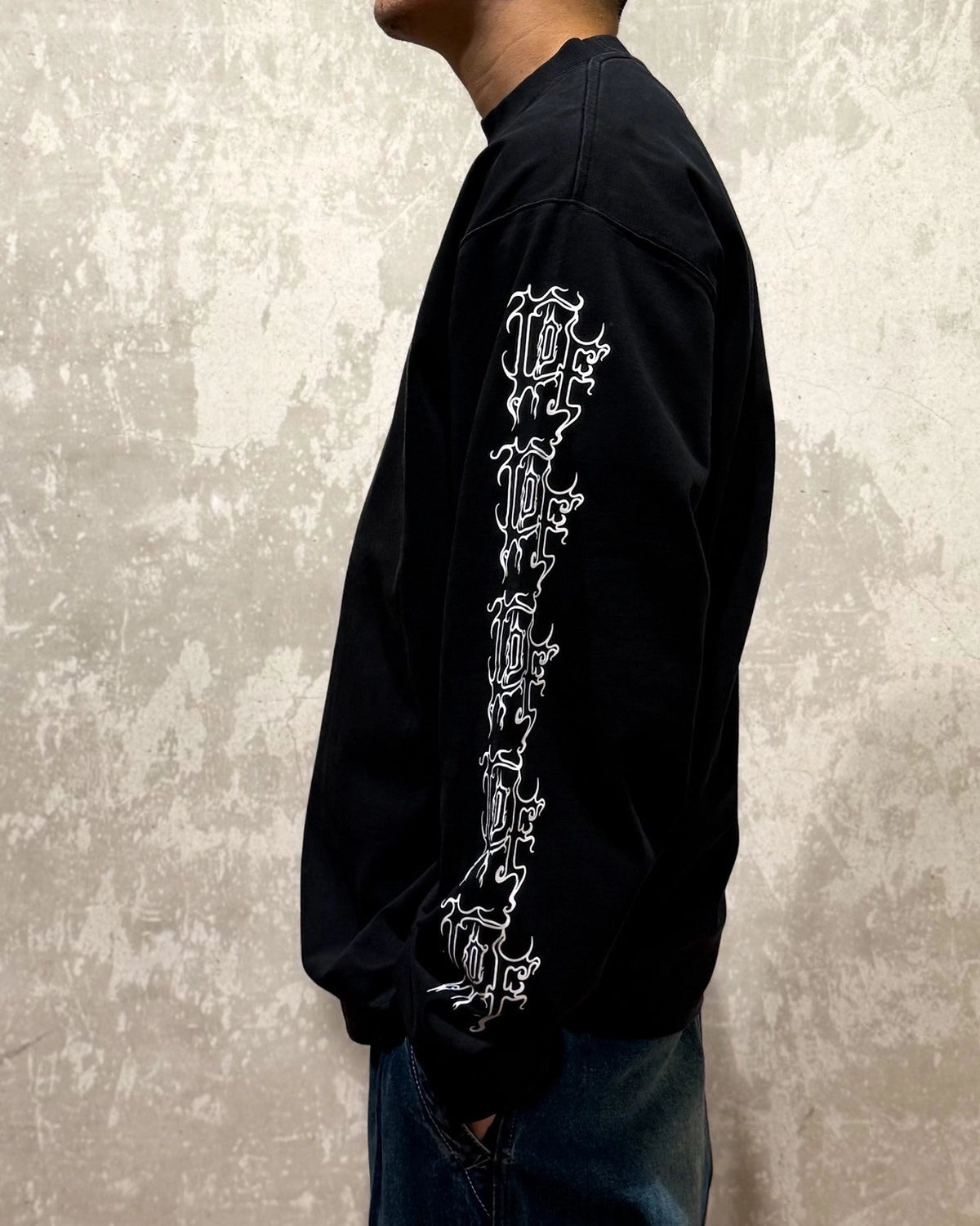 VETEMENTS / COF LOGO LONGSLEEVE (UCF76LS100B)