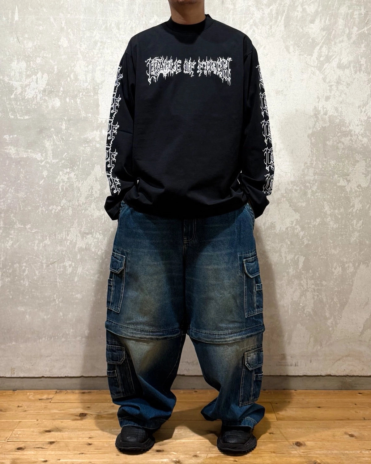 VETEMENTS / COF LOGO LONGSLEEVE (UCF76LS100B)